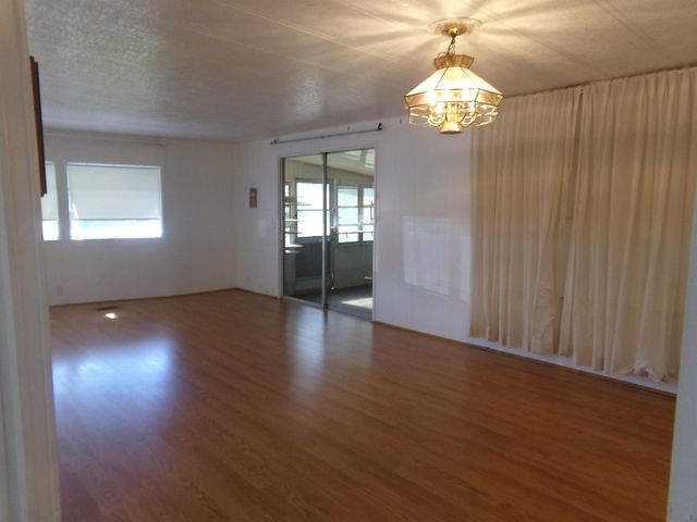 6385 Cypress Lane, Atlantis, FL 33462