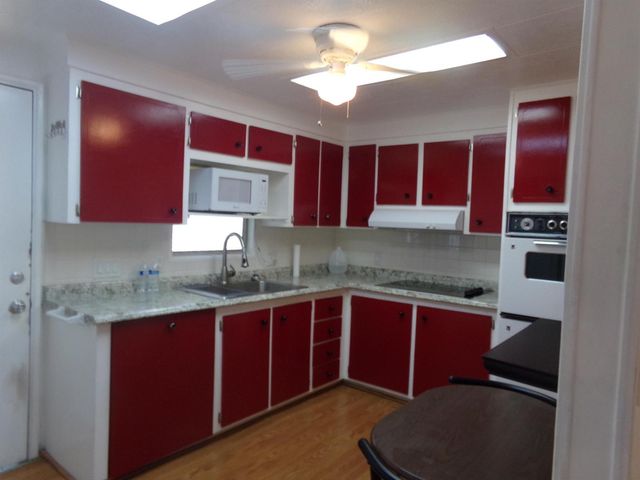 6385 Cypress Lane, Atlantis, FL 33462