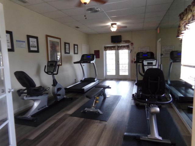 6385 Cypress Lane, Atlantis, FL 33462