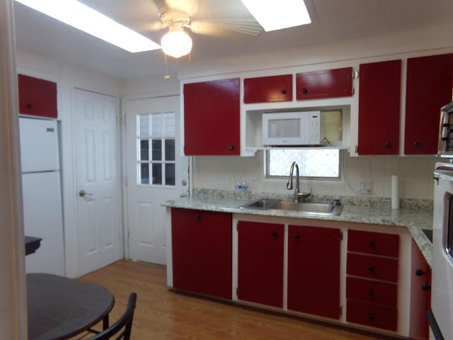 6385 Cypress Lane, Atlantis, FL 33462