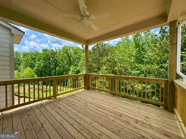 6816 Cambridge Drive, Flowery Branch, GA 30542