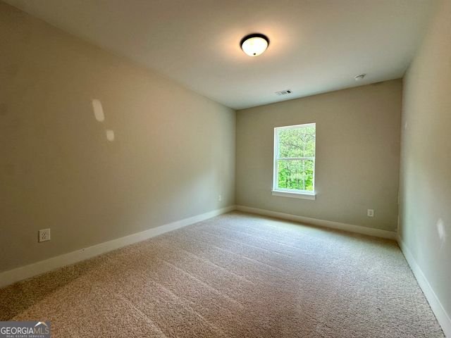 6816 Cambridge Drive, Flowery Branch, GA 30542