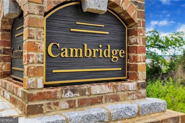 6816 Cambridge Drive, Flowery Branch, GA 30542