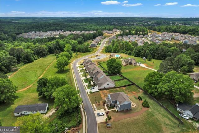 6816 Cambridge Drive, Flowery Branch, GA 30542