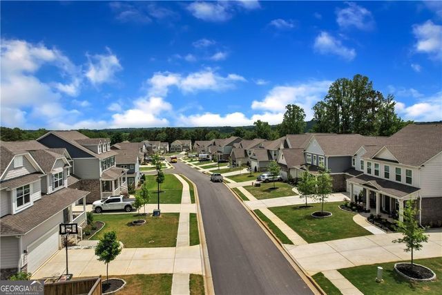 6816 Cambridge Drive, Flowery Branch, GA 30542