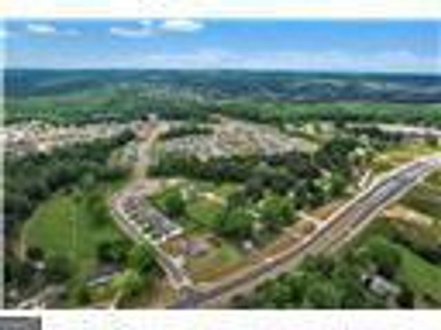 6816 Cambridge Drive, Flowery Branch, GA 30542