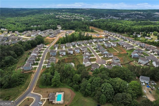 6816 Cambridge Drive, Flowery Branch, GA 30542