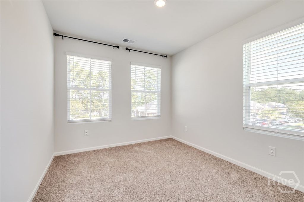 Image 30 of property listing at 9 Towne Park Court, Rincon, GA 31326