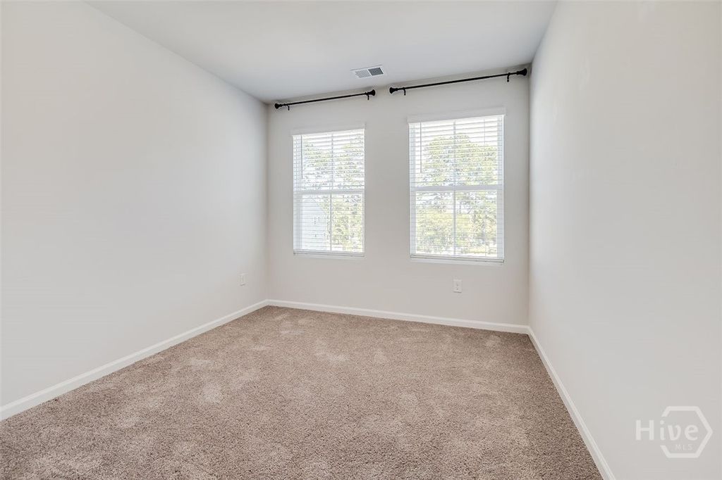 Image 34 of property listing at 9 Towne Park Court, Rincon, GA 31326