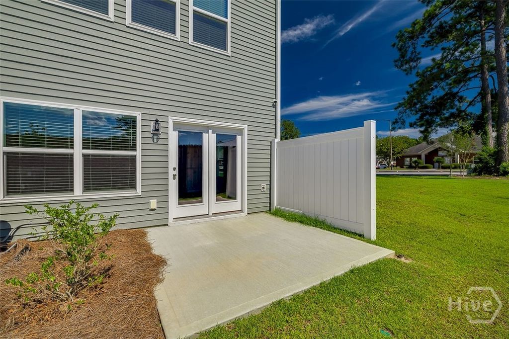 Image 39 of property listing at 9 Towne Park Court, Rincon, GA 31326