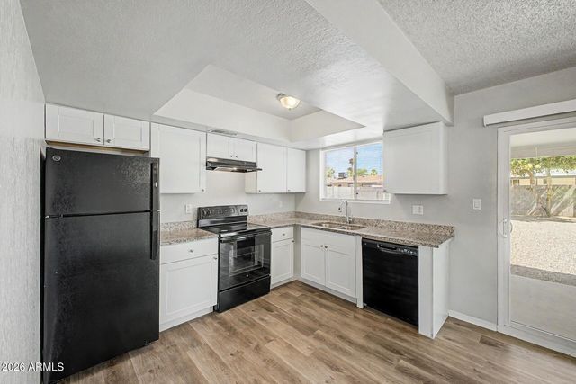 1022 W ANDERSON Drive, Phoenix, AZ 85023