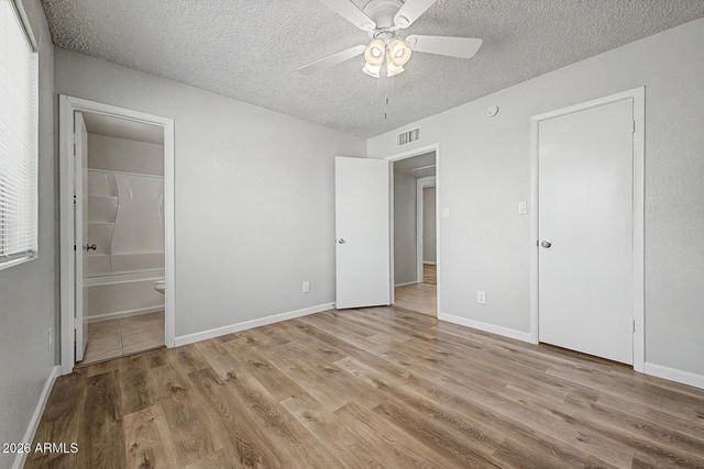 1022 W ANDERSON Drive, Phoenix, AZ 85023