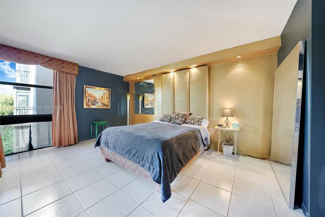 2802 N 46th Ave B425, Hollywood, FL 33021