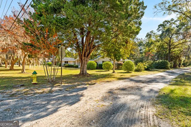 904 N Ash Street, Springfield, GA 31329