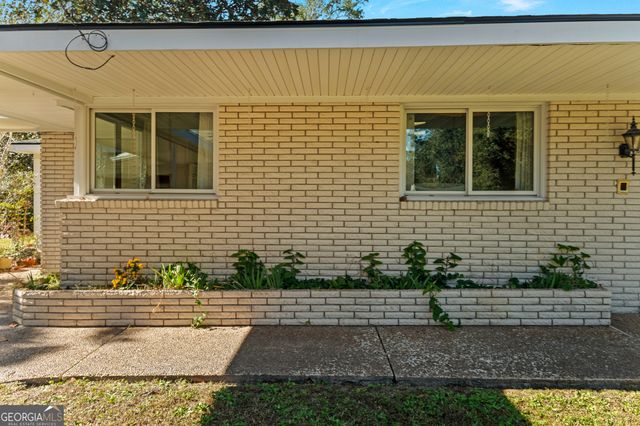 904 N Ash Street, Springfield, GA 31329