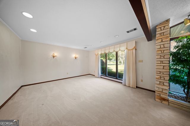 904 N Ash Street, Springfield, GA 31329