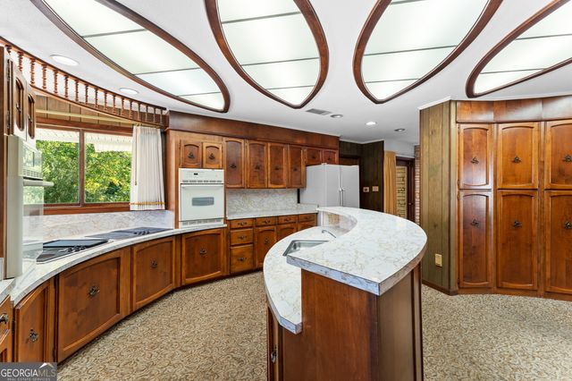 904 N Ash Street, Springfield, GA 31329