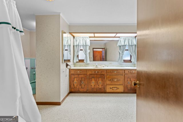 904 N Ash Street, Springfield, GA 31329