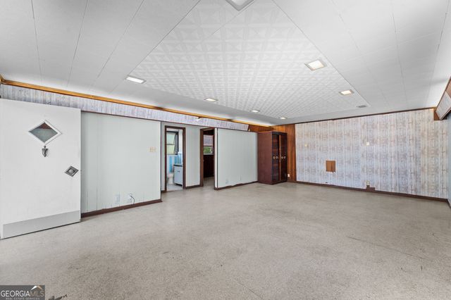 904 N Ash Street, Springfield, GA 31329