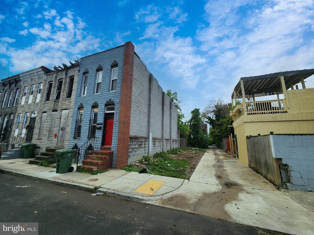 Image 3 of property listing at 2023 WILHELM ST, Baltimore, MD 21223