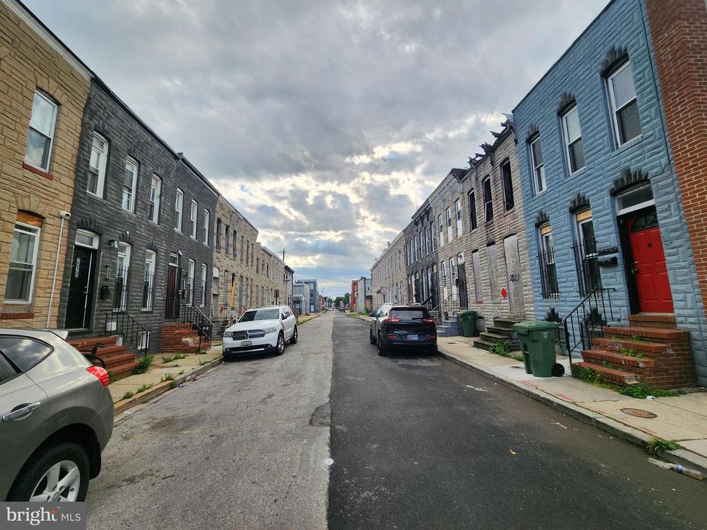 Image 5 of property listing at 2023 WILHELM ST, Baltimore, MD 21223