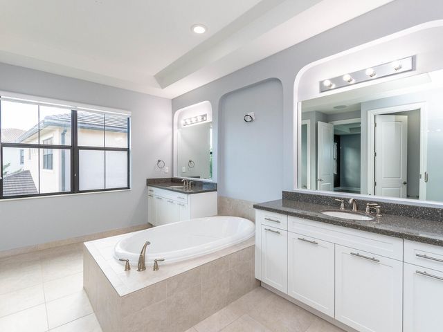 9040 Watercrest Circle W, Parkland, FL 33076