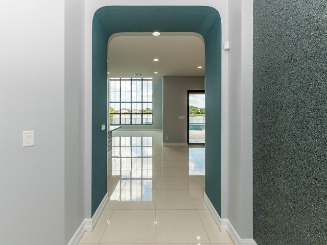 9040 Watercrest Circle W, Parkland, FL 33076