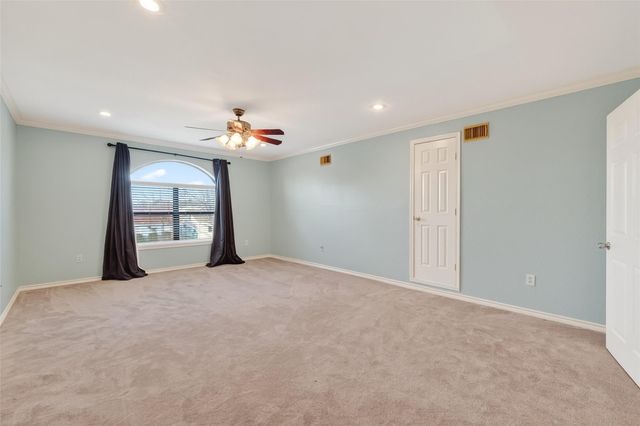 512 Bertloma Street, Pasadena, TX 77502