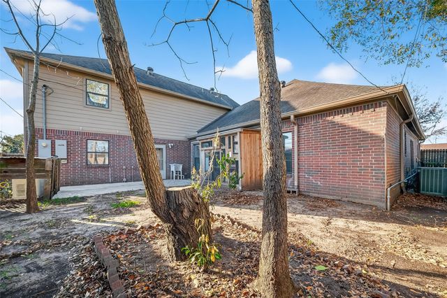 512 Bertloma Street, Pasadena, TX 77502