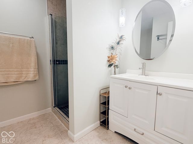 8702 Gillingham Lane, Fishers, IN 46038