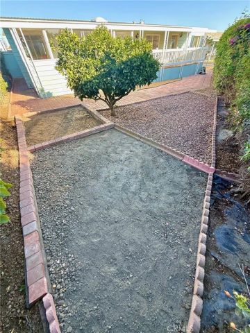 16222 Monterey 327, Huntington Beach, CA 92649