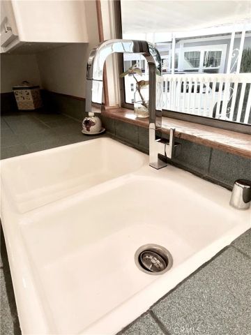 16222 Monterey 327, Huntington Beach, CA 92649