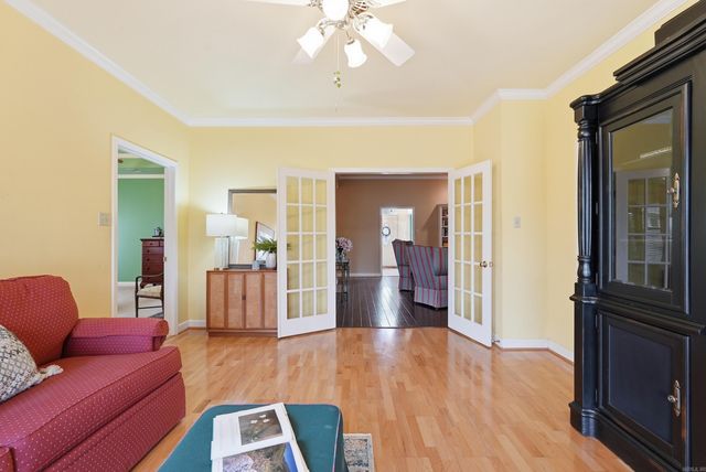 10 Chicot Drive, Maumelle, AR 72113