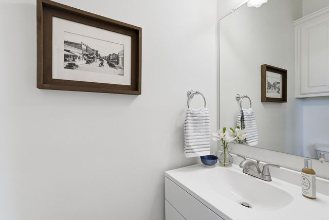 10 Chicot Drive, Maumelle, AR 72113