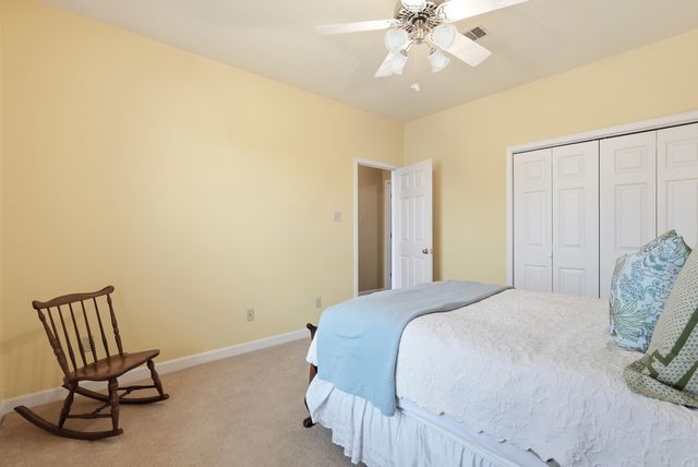 10 Chicot Drive, Maumelle, AR 72113