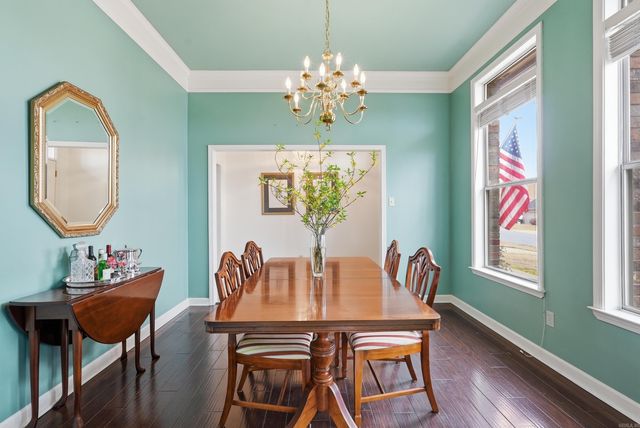 10 Chicot Drive, Maumelle, AR 72113