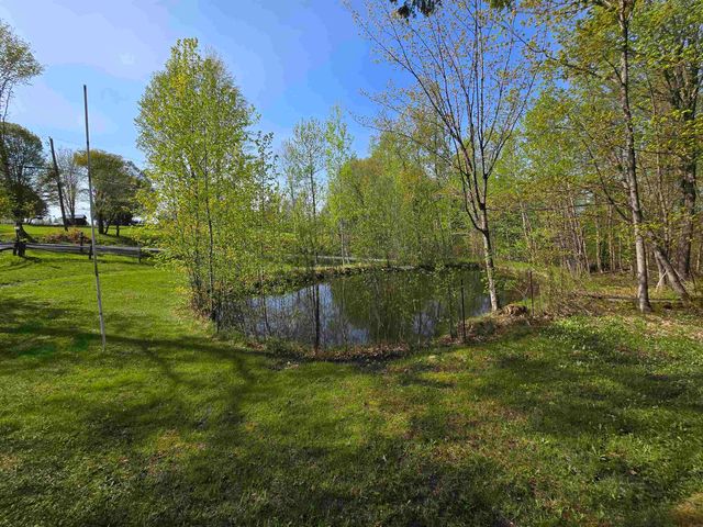 369 Bushey Hill Road, Derby, VT 05829