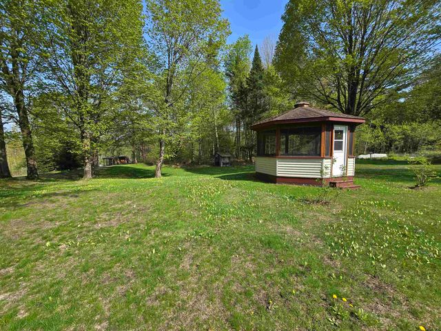 369 Bushey Hill Road, Derby, VT 05829