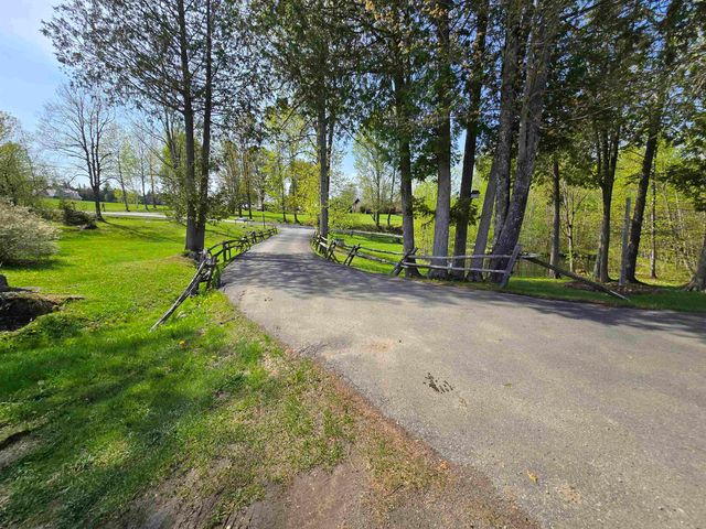 369 Bushey Hill Road, Derby, VT 05829