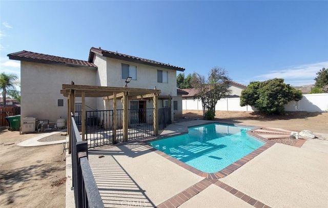 12044 Champlain, Moreno Valley, CA 92557