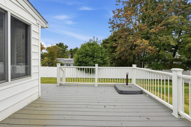 44 Dennison Hill Rd, Southbridge, MA 01550