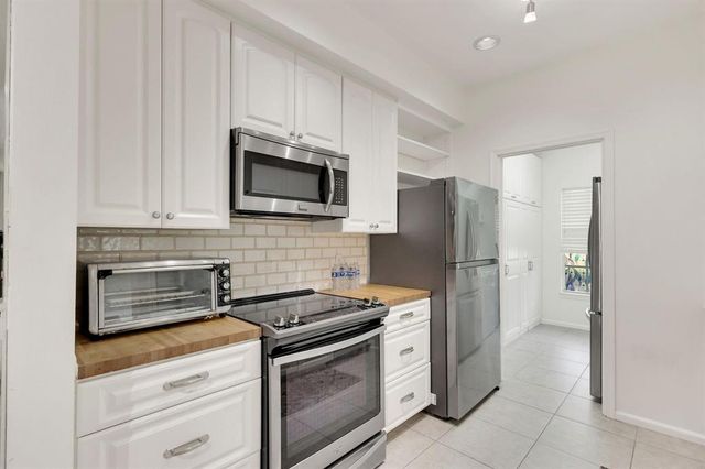 7334 Pine Creek Way, Port St. Lucie, Port St Lucie, FL 34986