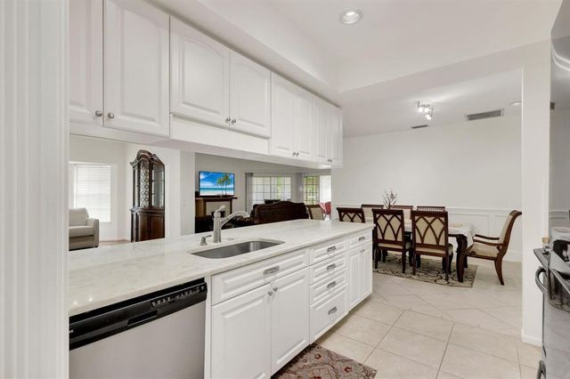 7334 Pine Creek Way, Port St. Lucie, Port St Lucie, FL 34986