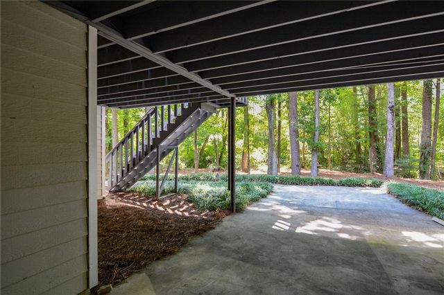 1450 Midland Way, Lawrenceville, GA 30043