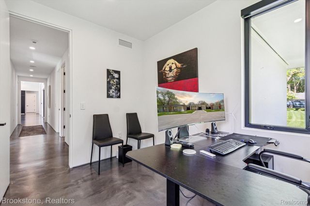 4144 ROUGE CIRCLE Drive, Troy, MI 48098