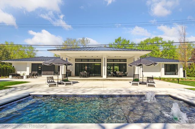 4144 ROUGE CIRCLE Drive, Troy, MI 48098