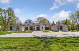 4144 ROUGE CIRCLE Drive, Troy, MI 48098