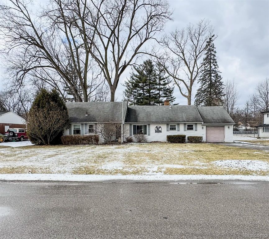 16641 Ryland, Redford Charter Township, MI 48240