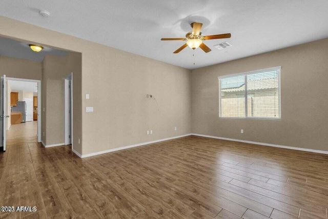 5542 W Kowalsky Lane, Laveen, AZ 85339