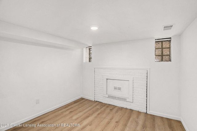 1511 Pattengill Avenue, Lansing, MI 48910